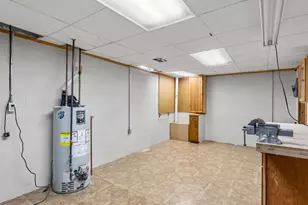 501 River Bluff Dr, Manitowoc, WI 54220 - Photo 33