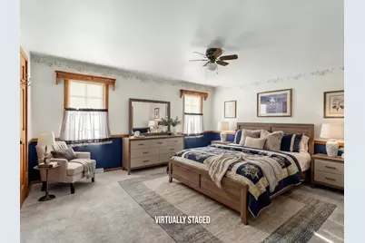 501  River Bluff Dr, Manitowoc, WI 54220 - Photo 17