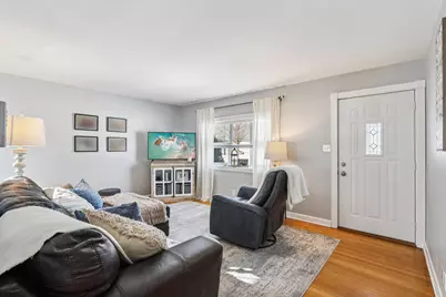 3348 S 73rd St, Milwaukee, WI 53219 - Photo 13