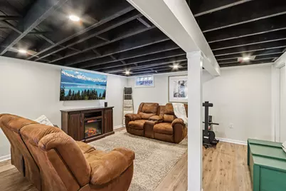 3348 S 73rd St, Milwaukee, WI 53219 - Photo 23