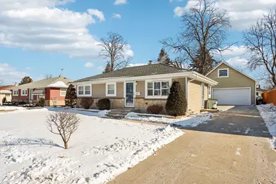 3348 S 73rd St, Milwaukee, WI 53219 - Photo 5