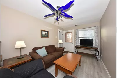 540 S 71st St, Milwaukee, WI 53214 - Photo 7