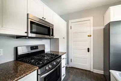 2535 N Downer Ave #8, Milwaukee, WI 53211 - Photo 15