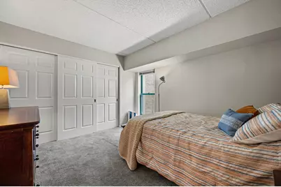 270 E Highland Ave #1043, Milwaukee, WI 53202 - Photo 15