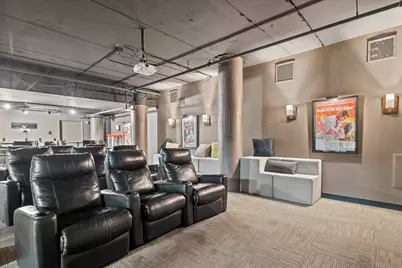 270 E Highland Ave #1043, Milwaukee, WI 53202 - Photo 19