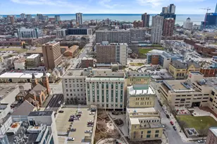 270 E Highland Ave, Milwaukee, WI 53202 - Photo 29