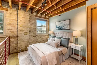 904 E Pearson St #113, Milwaukee, WI 53202 - Photo 9