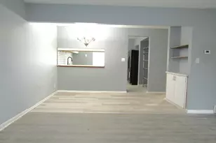 7837 N 60th St, Milwaukee, WI 53223 - Photo 7