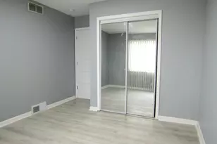 7837 N 60th St, Milwaukee, WI 53223 - Photo 23