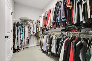 N62W21743 Augusta Pkwy, Menomonee Falls, WI 53051 - Photo 9