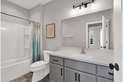 N62W21743  Augusta Pkwy, Menomonee Falls, WI 53051 - Photo 11