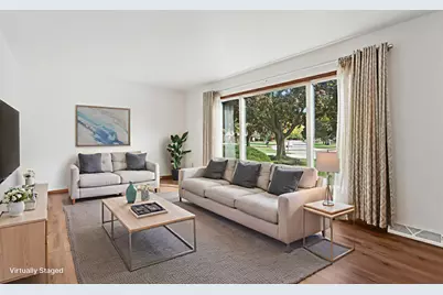 901  Anton Rd, Hartland, WI 53029 - Photo 7