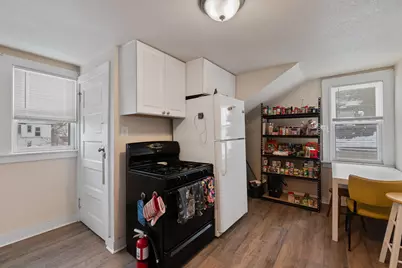 1224 S 73rd St, West Allis, WI 53214 - Photo 13