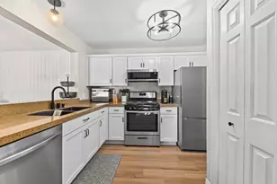 590 Pewaukee Rd, Pewaukee, WI 53072 - Photo 9