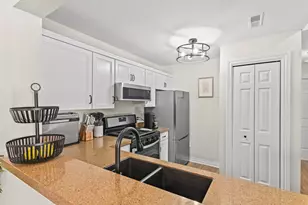 590 Pewaukee Rd, Pewaukee, WI 53072 - Photo 11