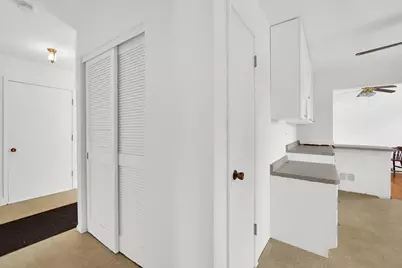 N61W23398  Tulip Ln, Sussex, WI 53089 - Photo 9