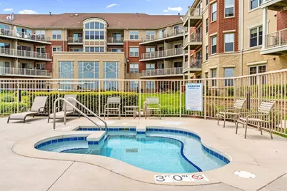 4100 S Lake Dr #215, Saint Francis, WI 53235 - Photo 11