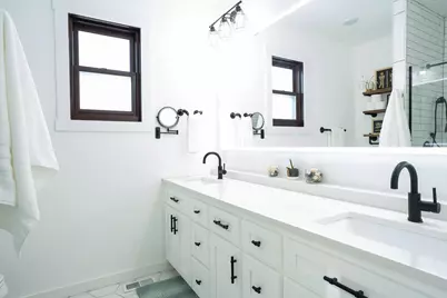 1043  John St, West Salem, WI 54669 - Photo 21