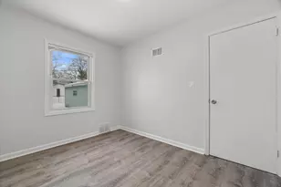 5320 N 60th St, Milwaukee, WI 53218 - Photo 13