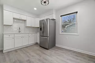 5320 N 60th St, Milwaukee, WI 53218 - Photo 11