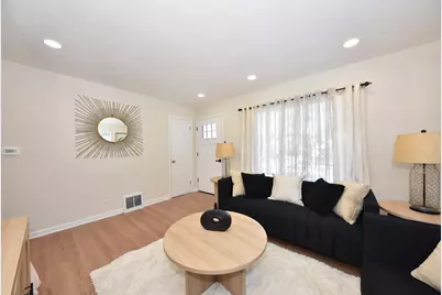 3165 N 87th St, Milwaukee, WI 53222 - Photo 5