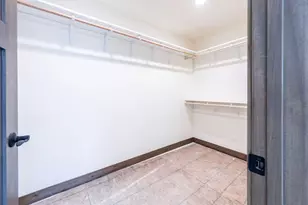 1827 Golden Gate Wy, Holmen, WI 54636 - Photo 21