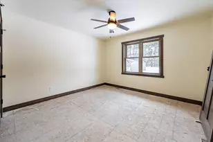 1827 Golden Gate Wy, Holmen, WI 54636 - Photo 21