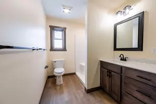 1827 Golden Gate Wy, Holmen, WI 54636 - Photo 17