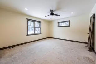1827 Golden Gate Wy, Holmen, WI 54636 - Photo 23