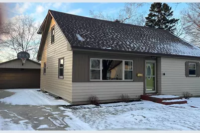 521  Prospect Ave, Sheboygan Falls, WI 53085 - Photo 33