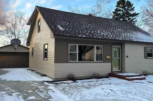 521 Prospect Ave, Sheboygan Falls, WI 53085 - Photo 33