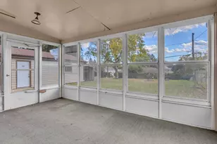 521 Prospect Ave, Sheboygan Falls, WI 53085 - Photo 21