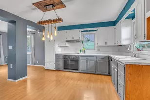 521 Prospect Ave, Sheboygan Falls, WI 53085 - Photo 5