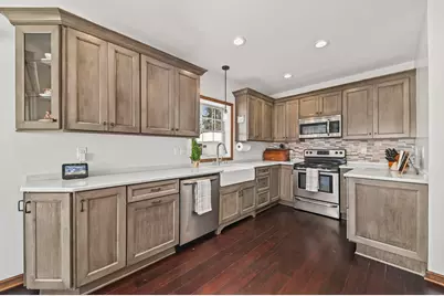 8152  Stickney Ave, Wauwatosa, WI 53213 - Photo 11