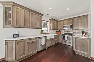 8152 Stickney Ave, Wauwatosa, WI 53213 - Photo 11