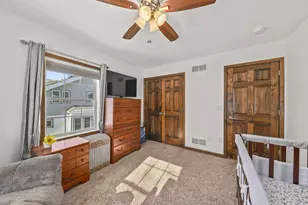 8152 Stickney Ave, Wauwatosa, WI 53213 - Photo 21