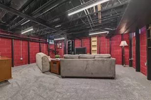 8152 Stickney Ave, Wauwatosa, WI 53213 - Photo 27