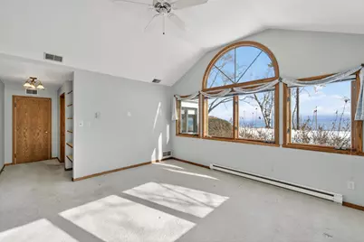 12430 N Lake Shore Dr, Mequon, WI 53092 - Photo 15