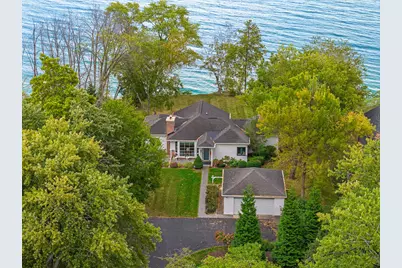 12430 N Lake Shore Dr, Mequon, WI 53092 - Photo 23