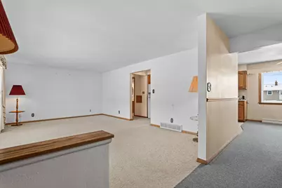 1414  Hilltop Ln, Plymouth, WI 53073 - Photo 9