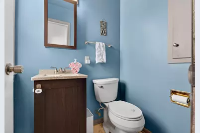 2859 S 66th St, Milwaukee, WI 53219 - Photo 13