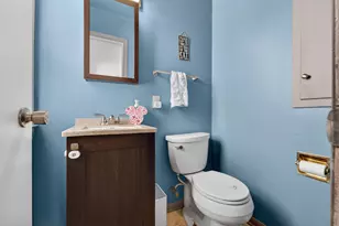 2859 S 66th St, Milwaukee, WI 53219 - Photo 13