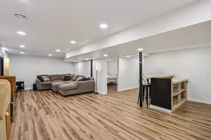 3570 S Russel Rd, New Berlin, WI 53151 - Photo 29