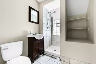 747 S 23rd St, Milwaukee, WI 53204 - Photo 13