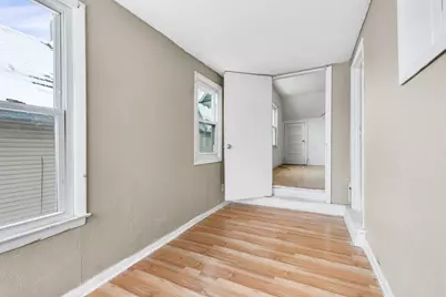 747 S 23rd St, Milwaukee, WI 53204 - Photo 9