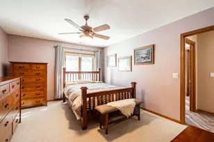 372 Hartford Square, Hartford, WI 53027 - Photo 13