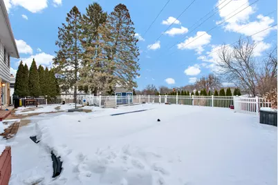 2760 N Park Dr, Wauwatosa, WI 53222 - Photo 33