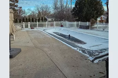 2760 N Park Dr, Wauwatosa, WI 53222 - Photo 27