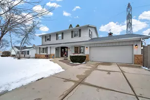 2760 N Park Dr, Wauwatosa, WI 53222 - Photo 29