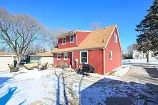 8363 N Ann St, Milwaukee, WI 53224 - Photo 23